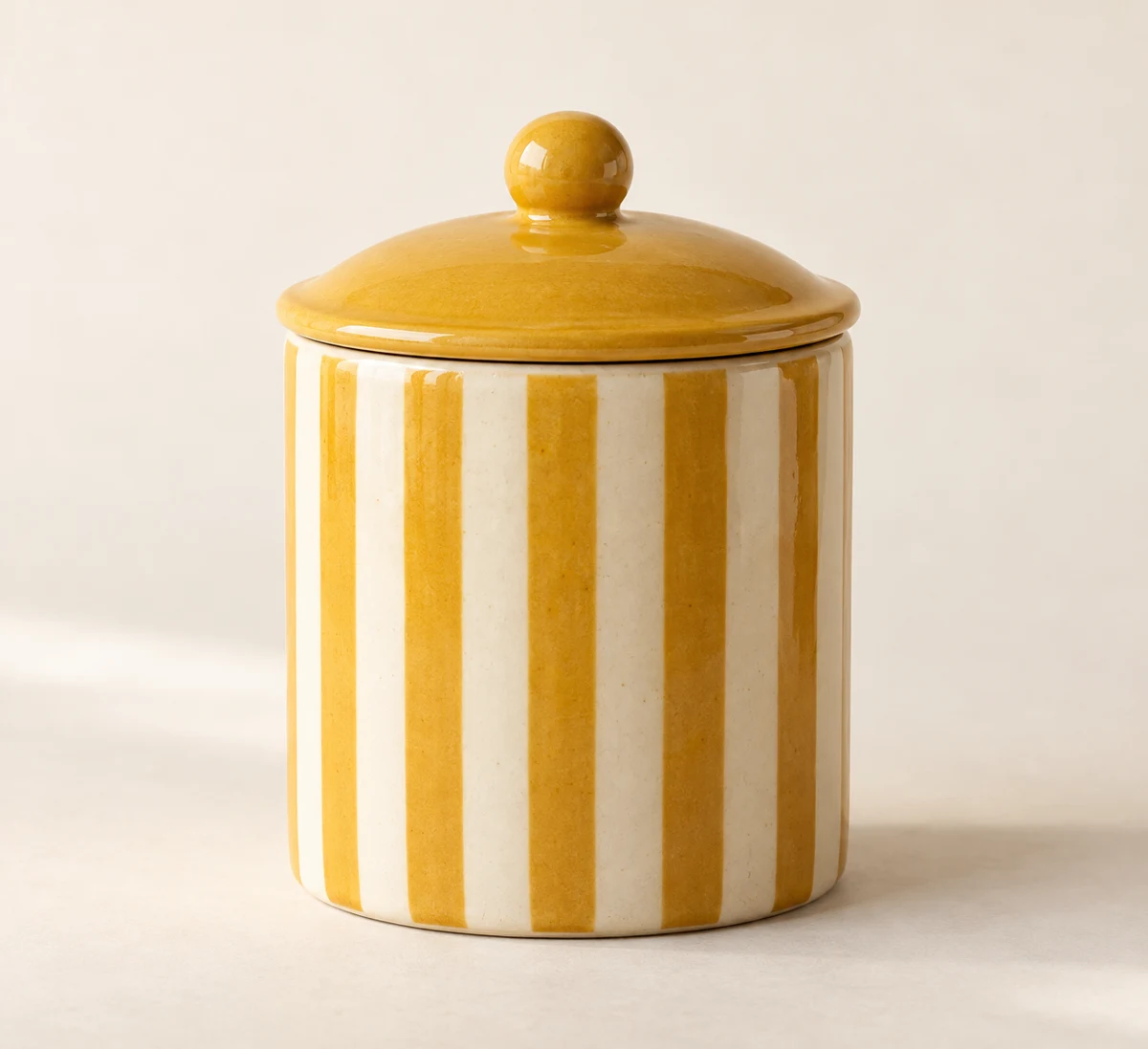 Honey Stripe: cream, honey yellow stripes